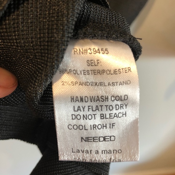 WOW Couture Dress w/Deep V - Picture 7 of 7